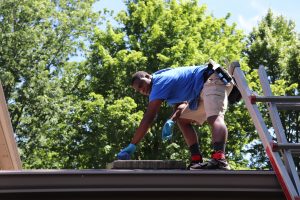 Cleaning a Skylight