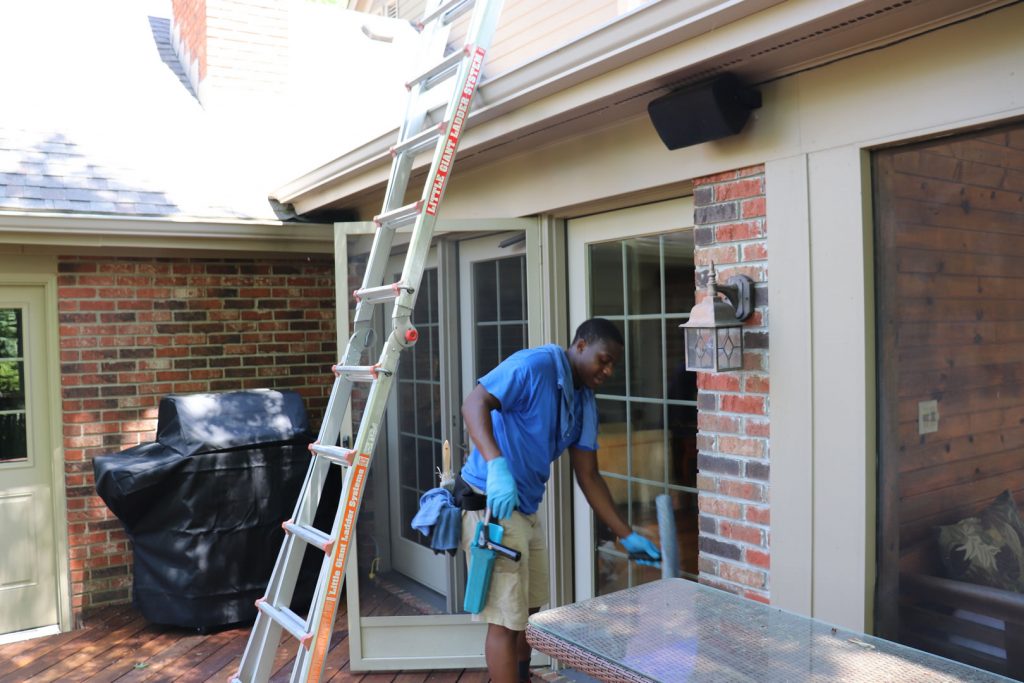 Cleaning Windows